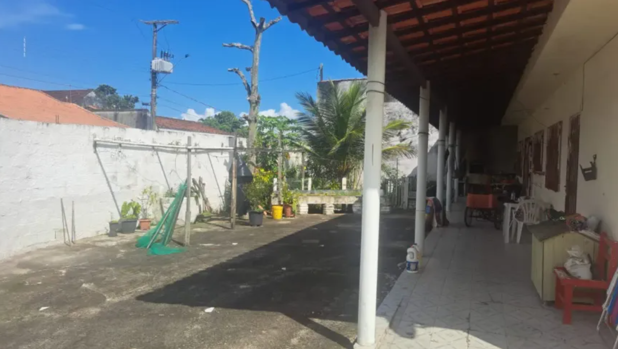 Casa em Balneário Itaoca — Mongaguá