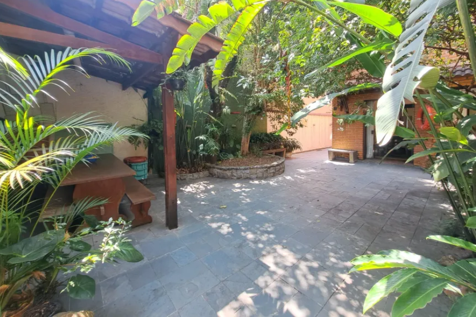 Sobrado no Jardim Novo Mundo — Zona Sul 2