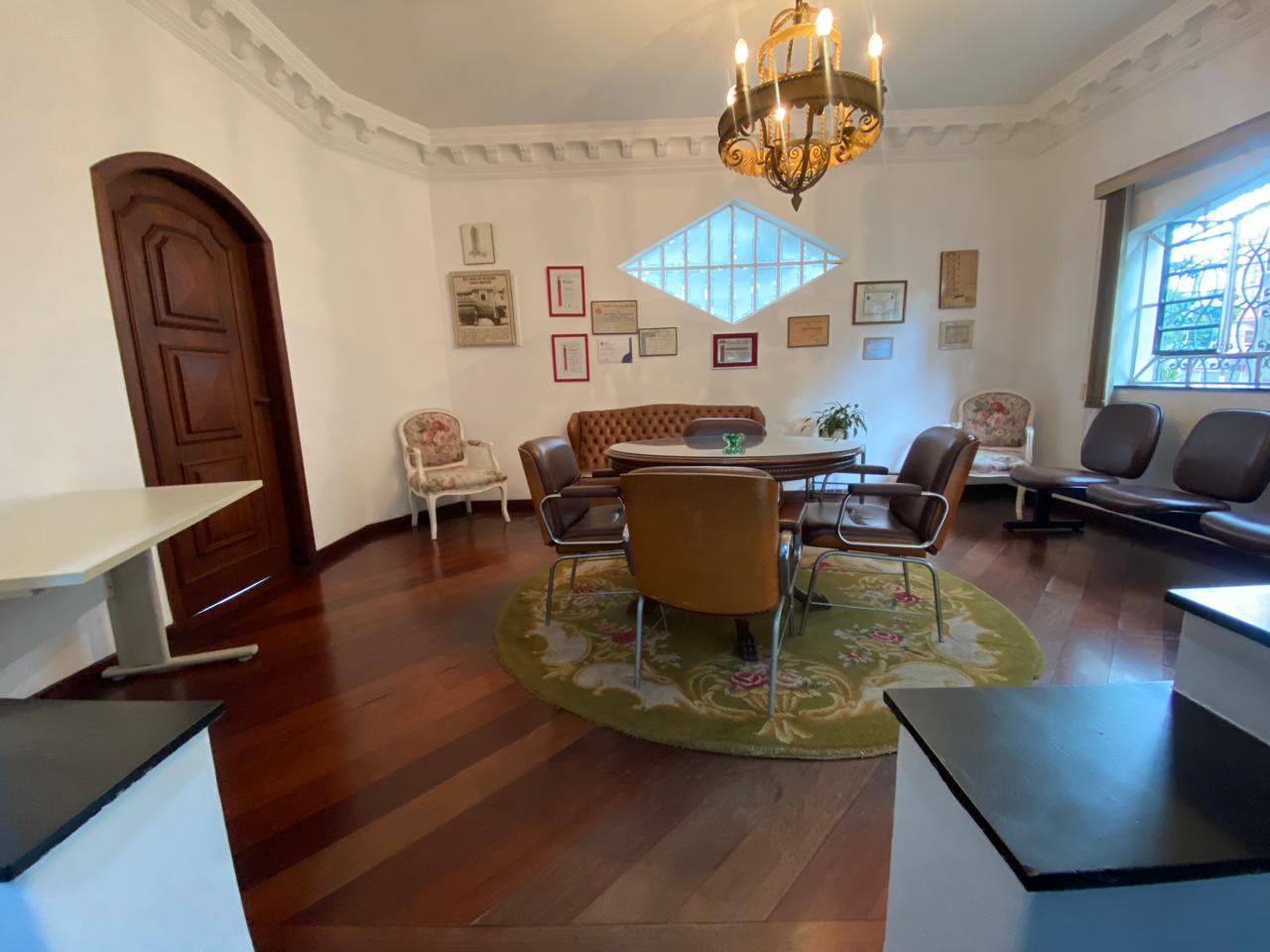 Um Ícone da Aclimação: Arquitetura, Exclusividade e Versatilidade  – Aclimação | Venda ou Locação